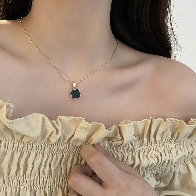 black stone pendent chain