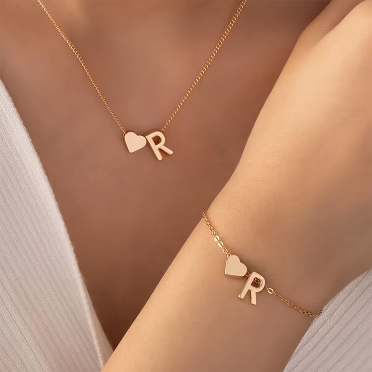 Letter chain pendent n Bracelet