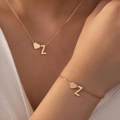 Letter chain pendent n Bracelet