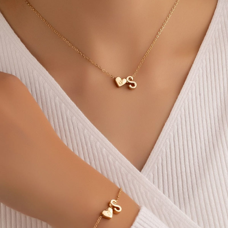 Letter chain pendent n Bracelet