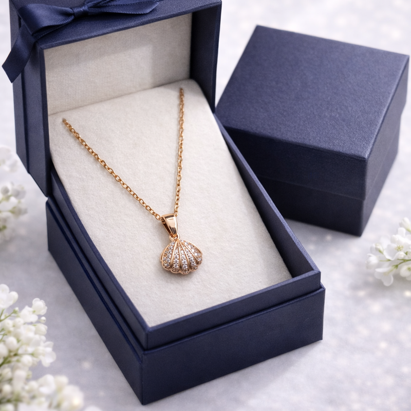 Elegant Pearl Shell Pendant Necklace – Gold Finish